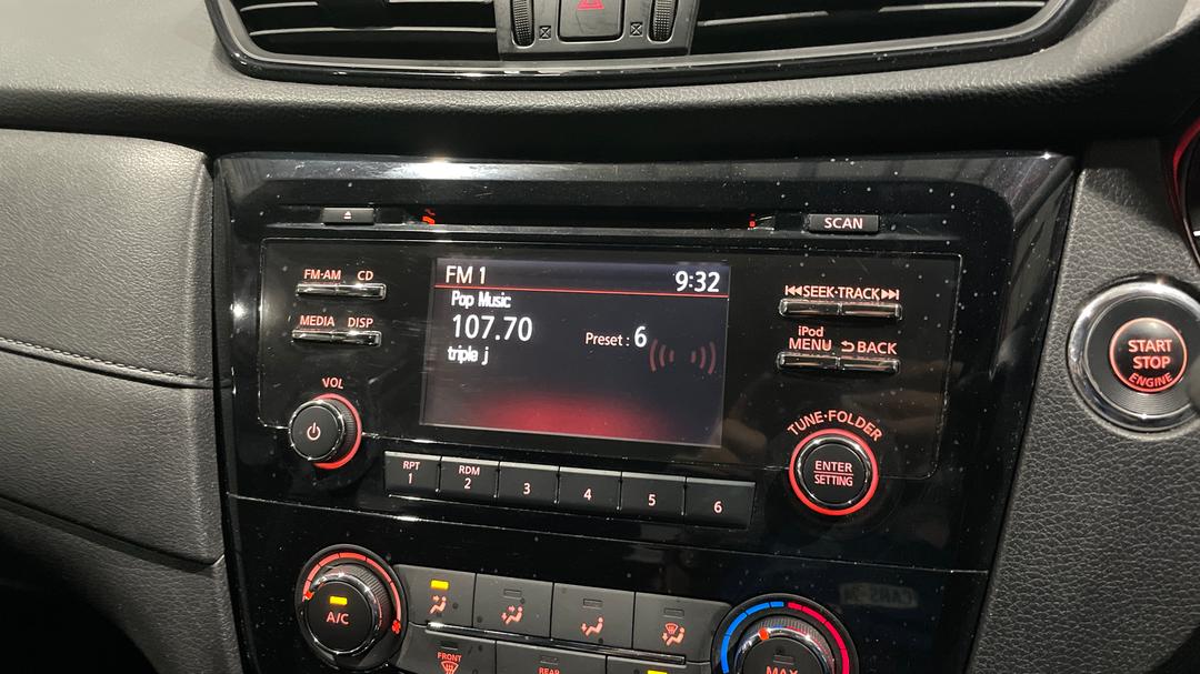 2018 Nissan X-trail St (4WD), Automatic, 68769 km, Infotainment System