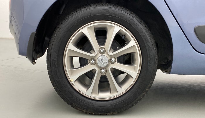 2016 Hyundai Grand i10 ASTA 1.2 (O) VTVT, Petrol, Manual, 1,919 km, Right Rear Wheel