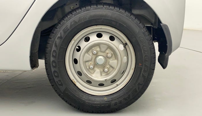 2015 Hyundai Eon ERA PLUS, Petrol, Manual, 36,143 km, Left Rear Wheel
