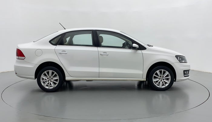 2016 Volkswagen Vento HIGHLINE 1.2 TSI AT, Petrol, Automatic, 74,175 km, Right Side