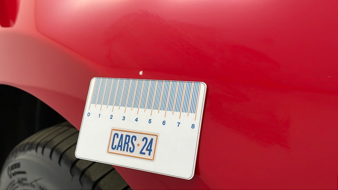 2017 Toyota Camry Atara Sl, Automatic, 109904 km, Quarter Panel Front RHS Guard Chip