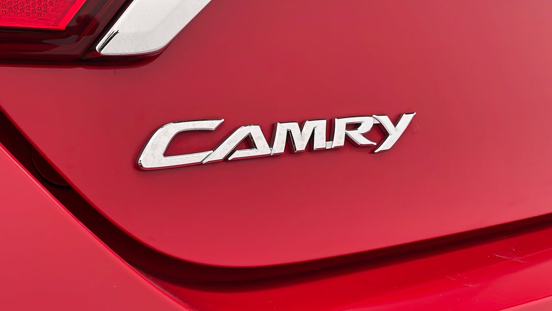 2017 Toyota Camry Atara Sl, Automatic, 109904 km, Badge (Boot Left Side)