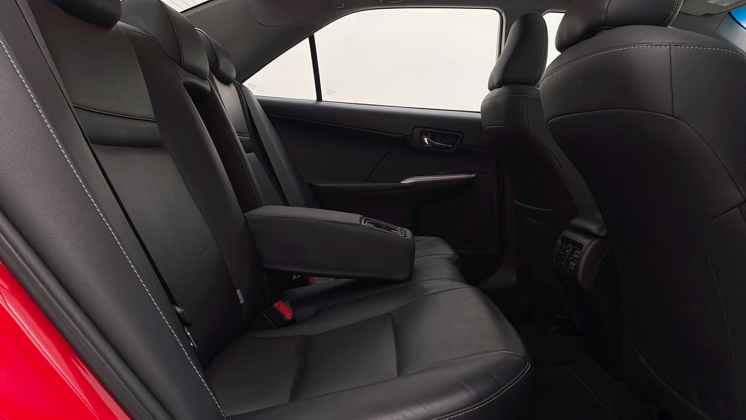 2017 Toyota Camry Atara Sl, Automatic, 109904 km, Right Side Rear Door Cabin View