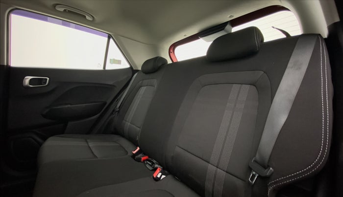 2019 Hyundai VENUE 1.0 TURBO GDI SX+ AT, Petrol, Automatic, 23,510 km, Right Side Rear Door Cabin