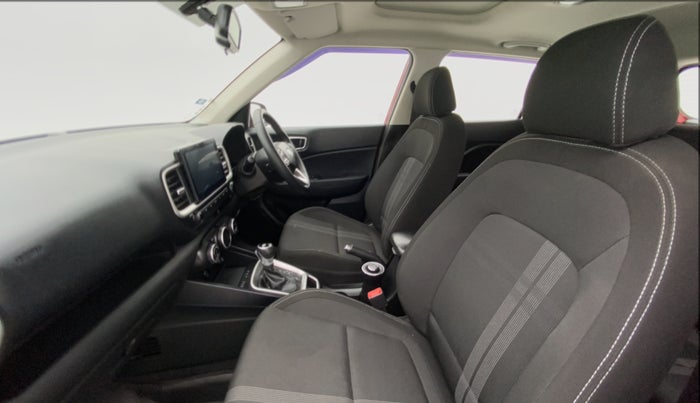 2019 Hyundai VENUE 1.0 TURBO GDI SX+ AT, Petrol, Automatic, 23,510 km, Right Side Front Door Cabin