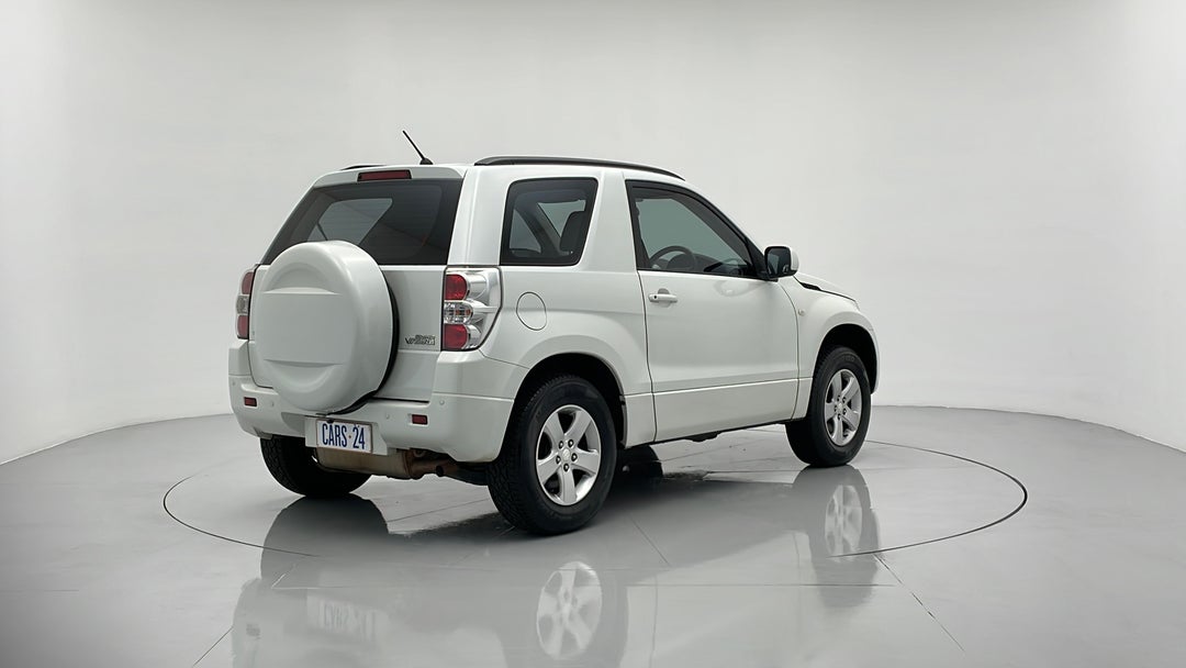 Right Back Diagonal (45- Degree) View