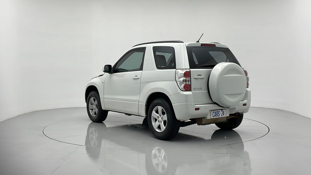 Left Back Diagonal (45- Degree) View