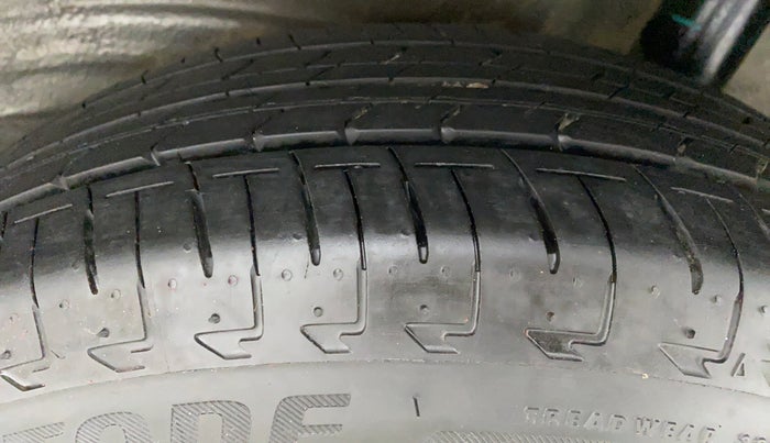 2021 Maruti Celerio VXI d, Petrol, Manual, 11,828 km, Left Rear Tyre Tread