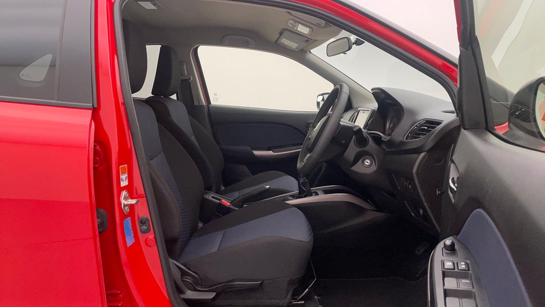 2021 Suzuki Baleno Gl, Manual, 18839 km, Right Side Front Door Cabin View