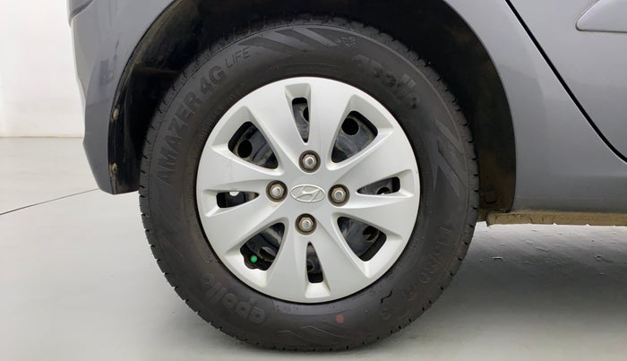 2011 Hyundai i10 SPORTZ 1.2 KAPPA2, Petrol, Manual, 23,178 km, Right Rear Wheel