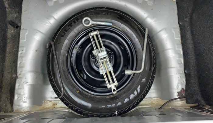 2017 Datsun Redi Go T (O), Petrol, Manual, 55,307 km, Spare Tyre