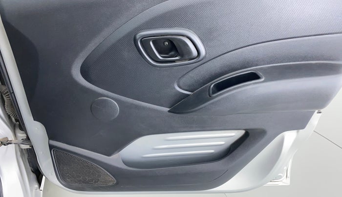 2017 Datsun Redi Go T (O), Petrol, Manual, 55,307 km, Driver Side Door Panels Control