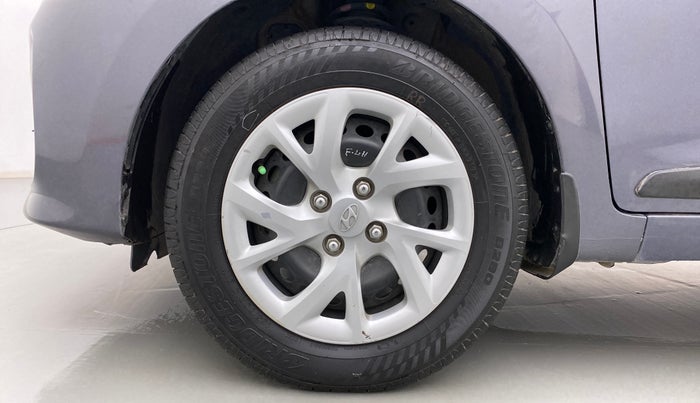 2017 Hyundai Grand i10 SPORTZ 1.2 KAPPA VTVT, Petrol, Manual, 39,148 km, Left Front Wheel