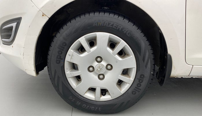 2012 Hyundai i20 MAGNA (O) 1.2, Petrol, Manual, 70,470 km, Left Front Wheel