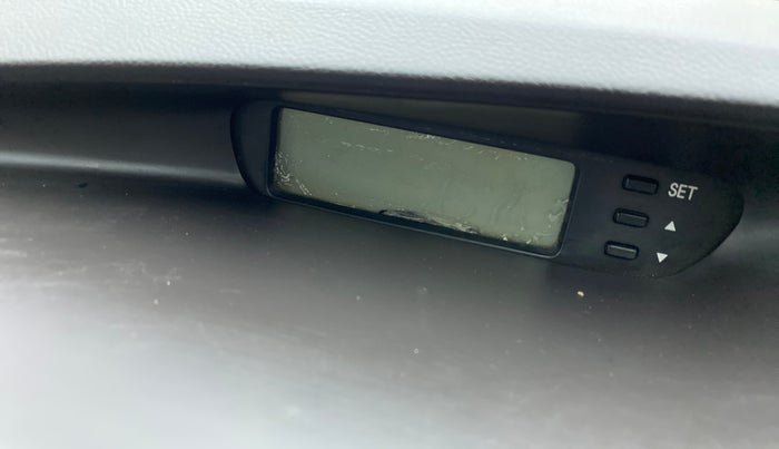 2012 Hyundai i20 MAGNA (O) 1.2, Petrol, Manual, 70,470 km, Infotainment system - Display is damaged
