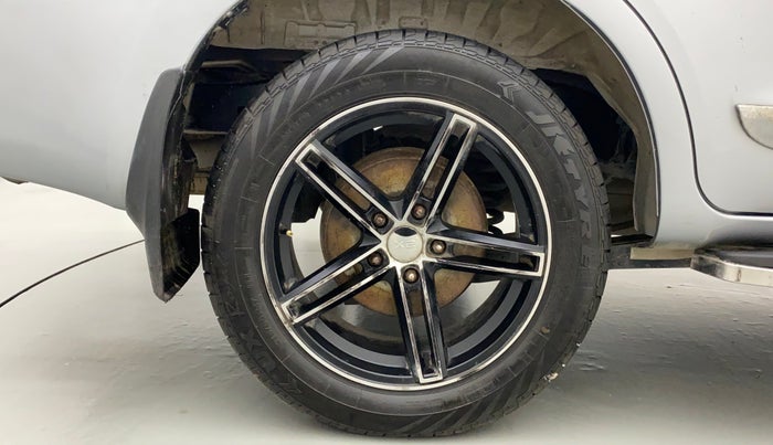 2018 Toyota Innova Crysta 2.4 VX 7 STR, Diesel, Manual, 47,723 km, Right Rear Wheel