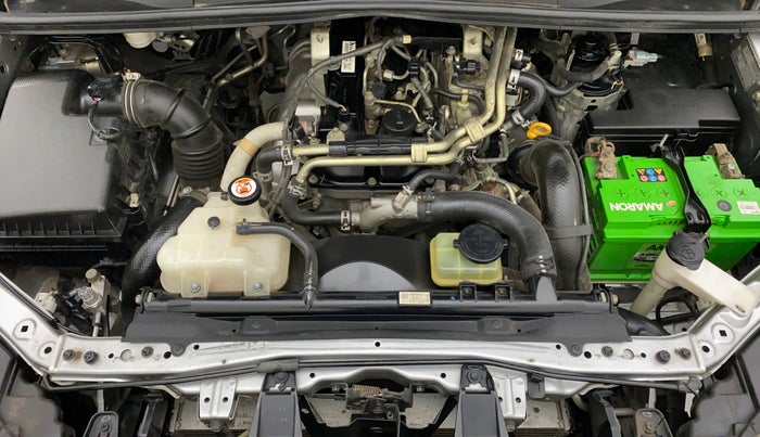 2018 Toyota Innova Crysta 2.4 VX 7 STR, Diesel, Manual, 47,723 km, Open Bonet