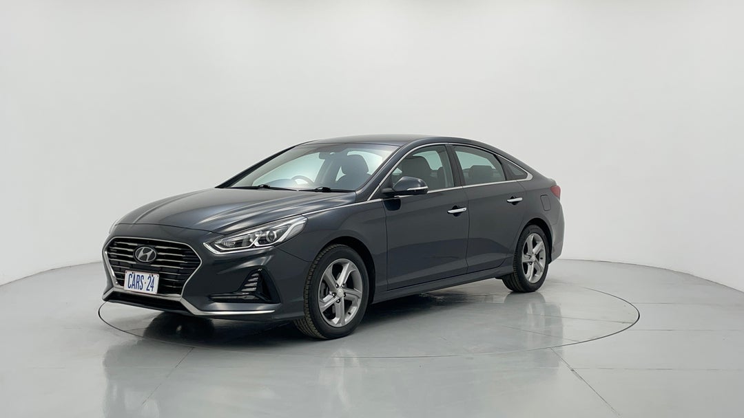 Left Front Diagonal (45- Degree) View