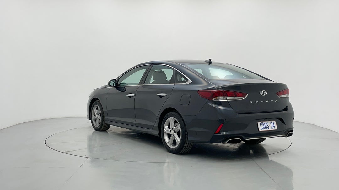 Left Back Diagonal (45- Degree) View