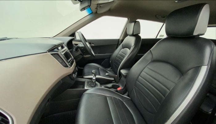 2017 Hyundai Creta SX 1.6 DIESEL, Diesel, Manual, 60,030 km, Right Side Front Door Cabin