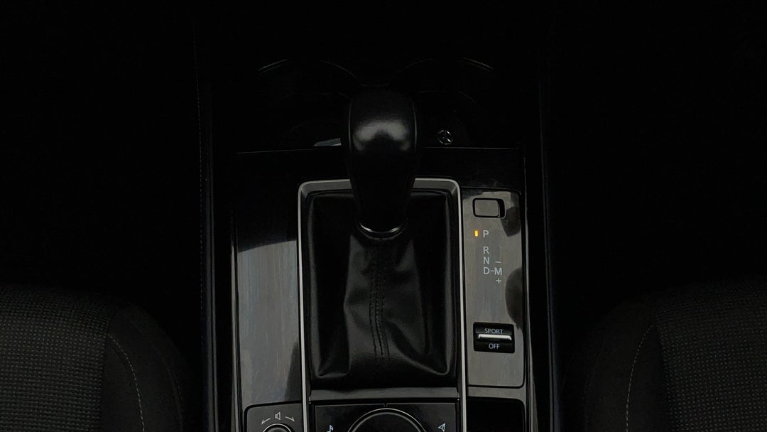 2024 Mazda CX-30 G20 Pure (FWD), Automatic, 39697 km, Gear Lever 