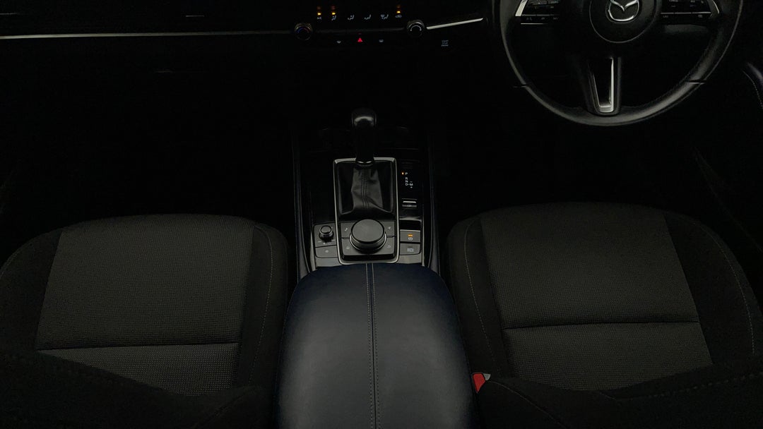 2024 Mazda CX-30 G20 Pure (FWD), Automatic, 39697 km, Center Console