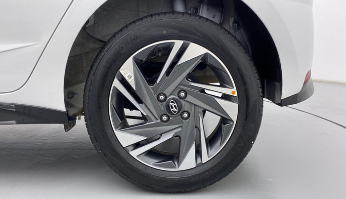 2020 Hyundai NEW I20 ASTA (O) 1.2 MT, Petrol, Manual, 9,689 km, Left Rear Wheel
