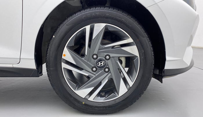 2020 Hyundai NEW I20 ASTA (O) 1.2 MT, Petrol, Manual, 9,689 km, Right Front Wheel