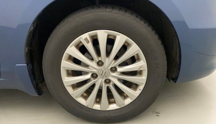 2018 Maruti Ciaz ZETA DIESEL 1.3, Diesel, Manual, 43,963 km, Right Front Wheel