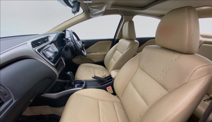 2016 Honda City VX CVT PETROL, Petrol, Automatic, 80,797 km, Right Side Front Door Cabin