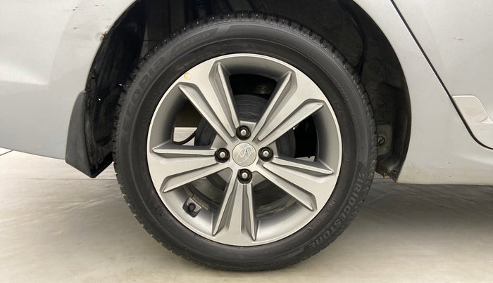 2019 Hyundai Verna 1.6 VTVT SX, Petrol, Manual, 14,283 km, Right Rear Wheel