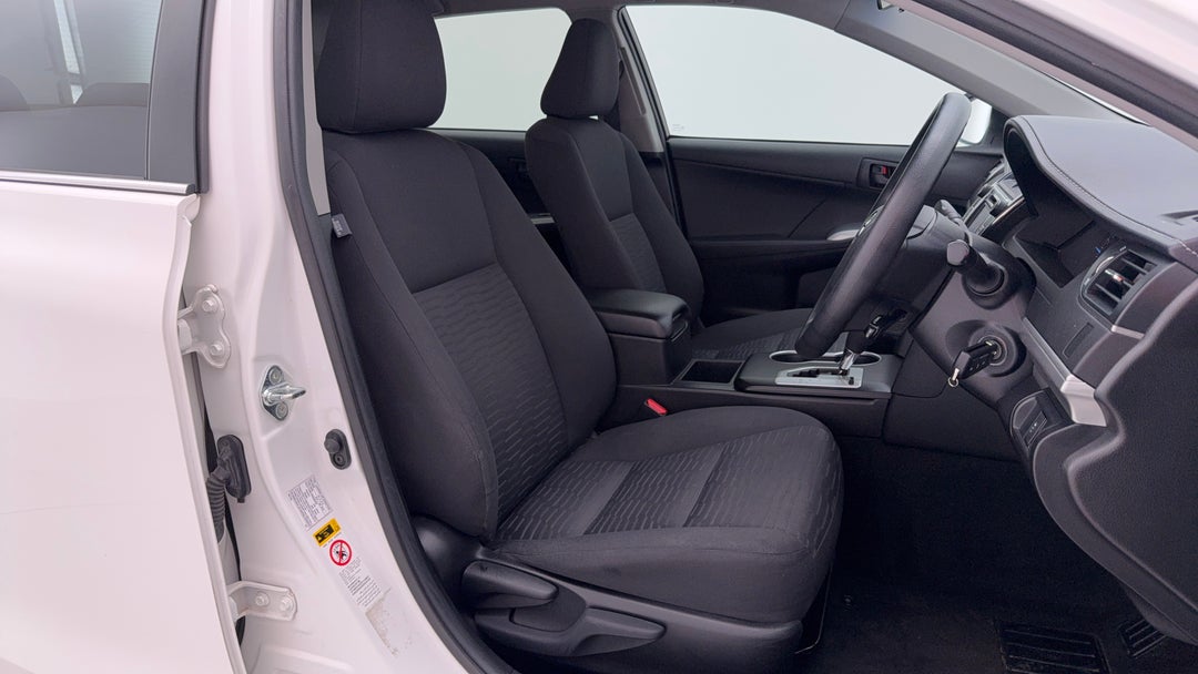 2016 Toyota Camry Altise, Automatic, 70245 km, Right Side Front Door Cabin View