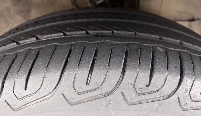 2016 Honda City V MT PETROL, Petrol, Manual, 48,108 km, Right Front Tyre Tread