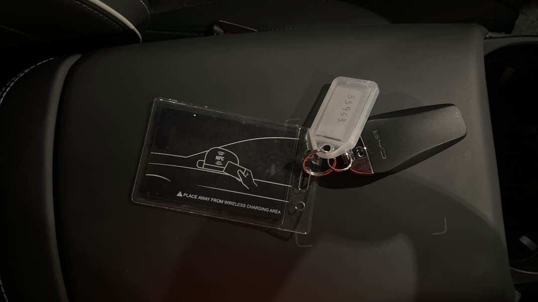 2025 Byd Seal Premium, Automatic, 2312 km, Key Close-up