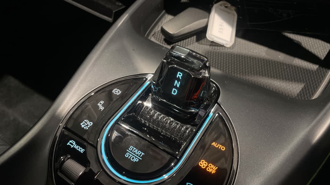 2025 Byd Seal Premium, Automatic, 2312 km, Gear Lever 