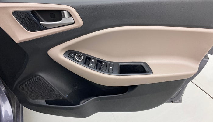 2017 Hyundai Elite i20 SPORTZ 1.2, Petrol, Manual, 61,555 km, Driver Side Door Panels Control