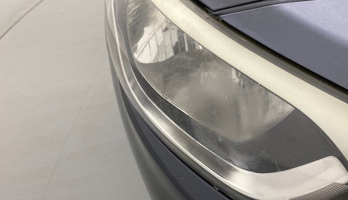 2017 Hyundai Elite i20 SPORTZ 1.2, Petrol, Manual, 61,555 km, Right headlight - Minor scratches