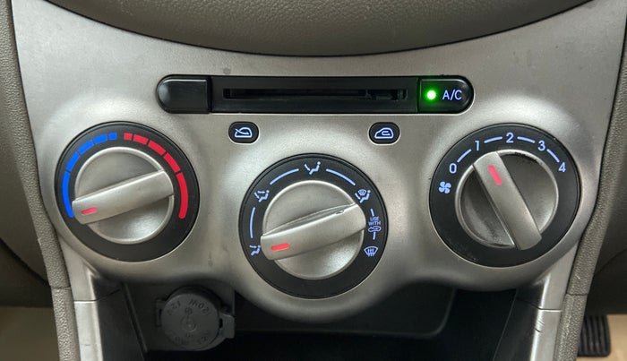 2013 Hyundai i10 MAGNA 1.1, Petrol, Manual, 91,344 km, Dashboard - Air Re-circulation knob is not working