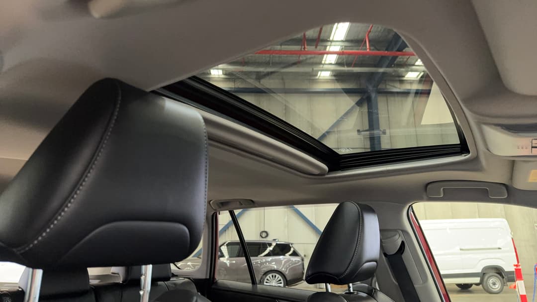 2021 Toyota RAV4 Cruiser (2WD), Automatic, 68121 km, Interior Sunroof/Moonroof