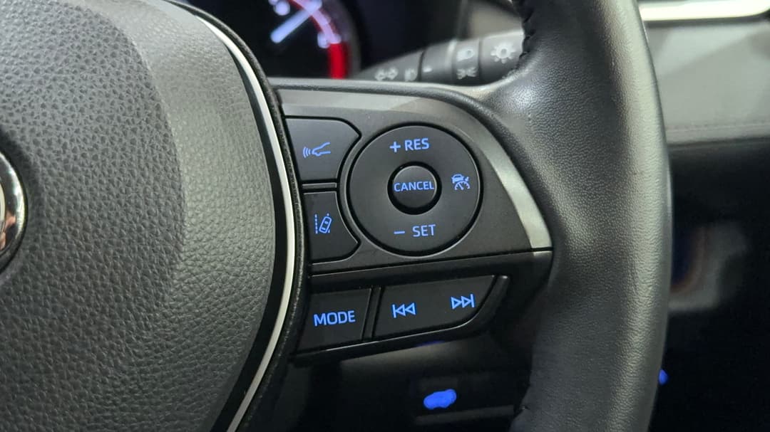 2021 Toyota RAV4 Cruiser (2WD), Automatic, 68121 km, Cruise Control