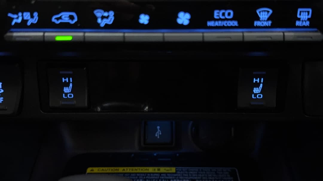 2021 Toyota RAV4 Cruiser (2WD), Automatic, 68121 km, Ventilated Seats