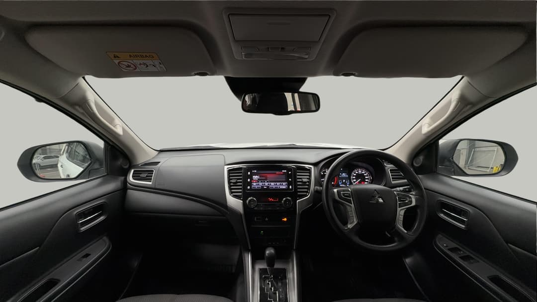 2019 Mitsubishi Triton Glx Plus (4x4), Automatic, 105756 km, Dashboard View