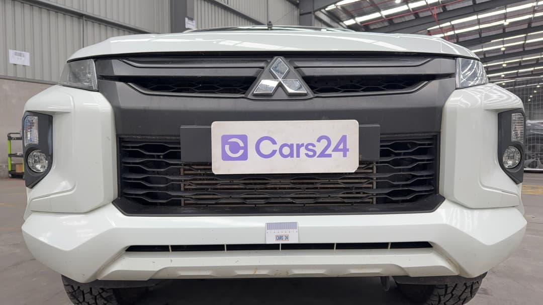 2019 Mitsubishi Triton Glx Plus (4x4), Automatic, 105756 km, Bumper Front Chip