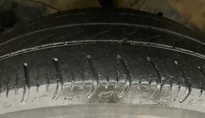 2015 Honda City 1.5L I-VTEC V MT, Petrol, Manual, 65,113 km, Left Front Tyre Tread