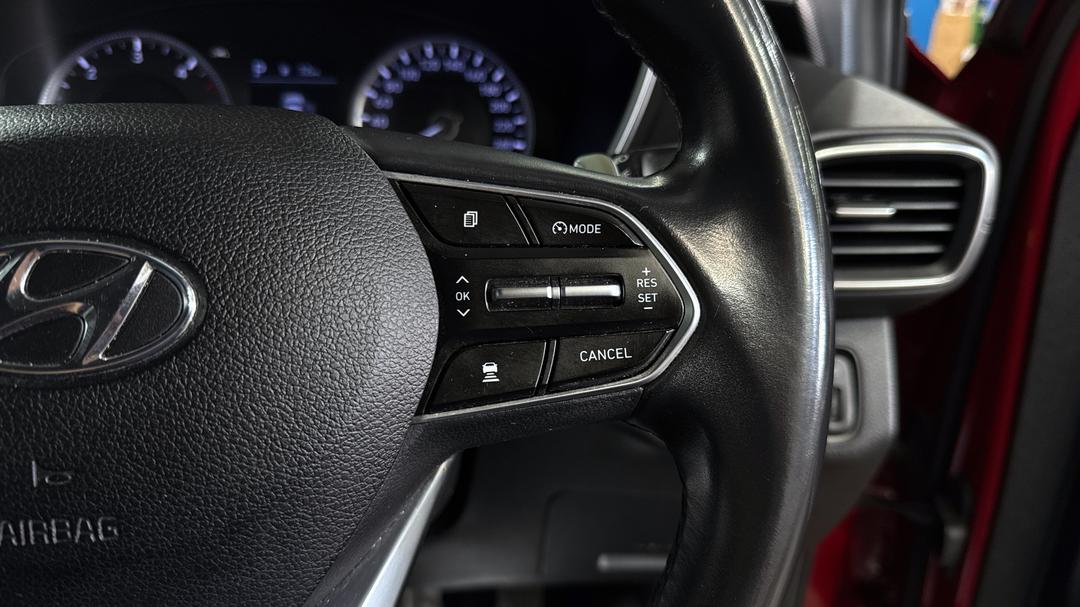 2018 Hyundai Santa Fe Elite Crdi (4x4), Automatic, 148342 km, Cruise Control
