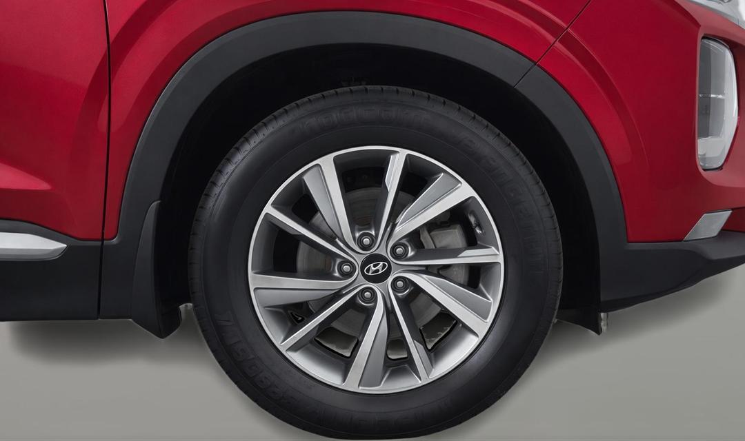 2018 Hyundai Santa Fe Elite Crdi (4x4), Automatic, 148342 km, Right Front Wheel