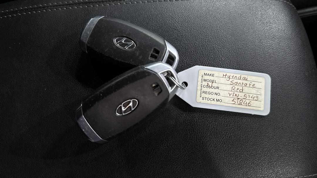 2018 Hyundai Santa Fe Elite Crdi (4x4), Automatic, 148342 km, Key Close-up