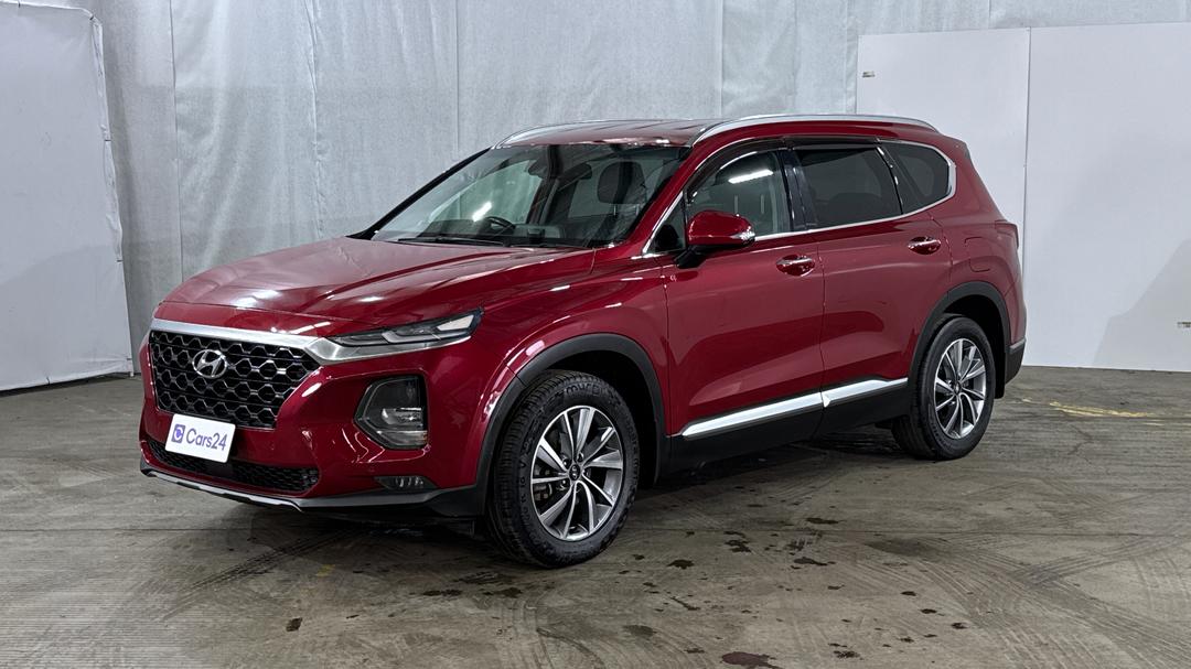 2018 Hyundai Santa Fe Elite Crdi (4x4), Automatic, 148342 km, Left Front Diagonal (45- Degree) View