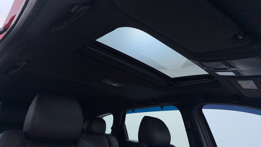Interior Sunroof/Moonroof