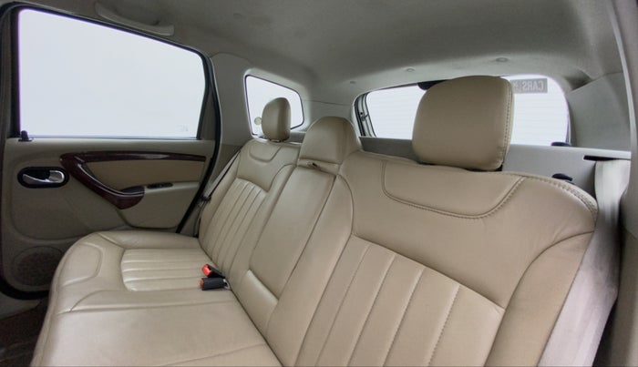 2015 Nissan Terrano XL (P), Petrol, Manual, 46,872 km, Right Side Rear Door Cabin